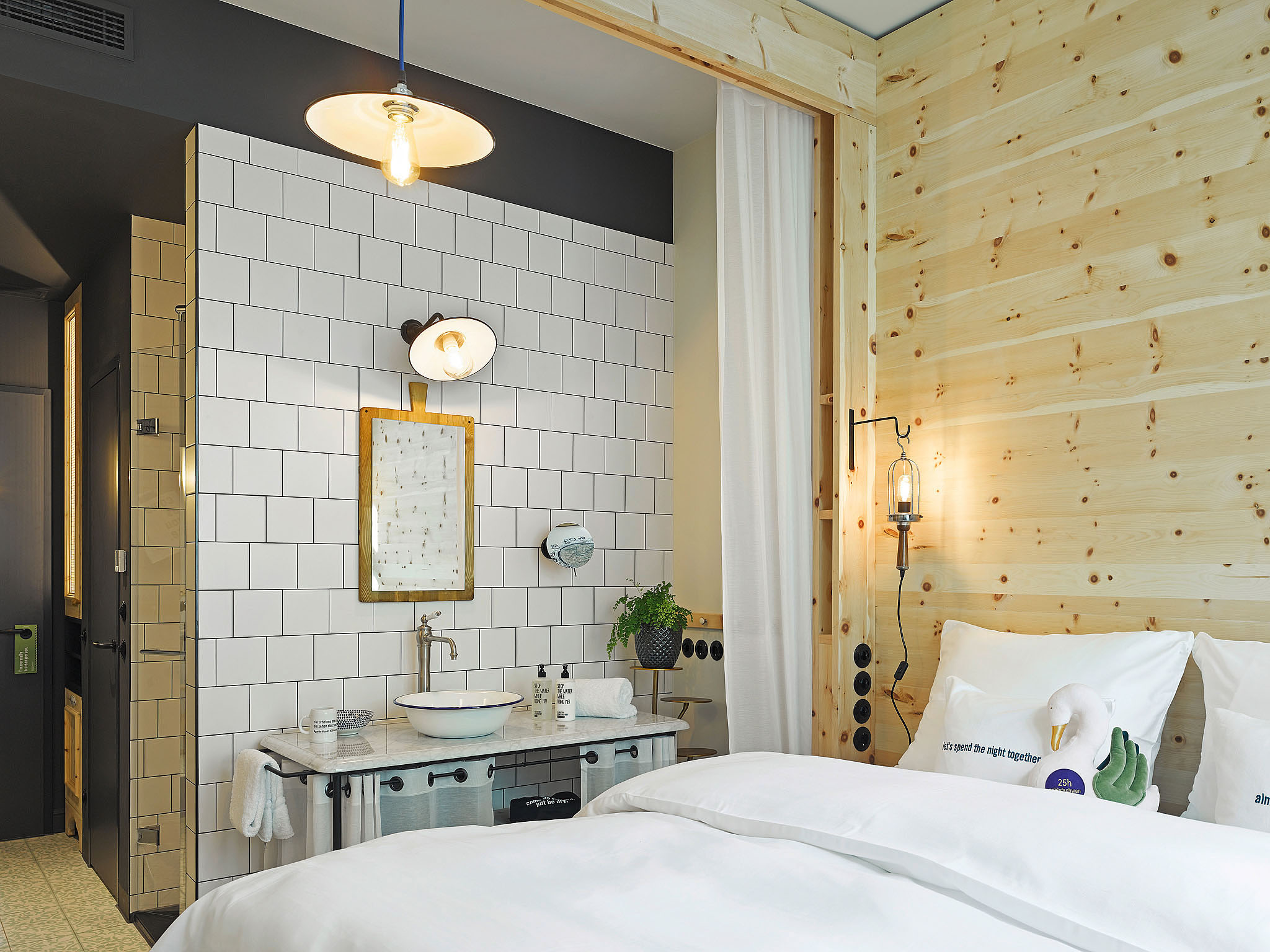 STEPHAN LUCIUS LEMKE